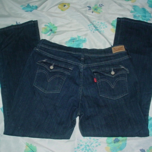 levis 98 cotton 2 elastane